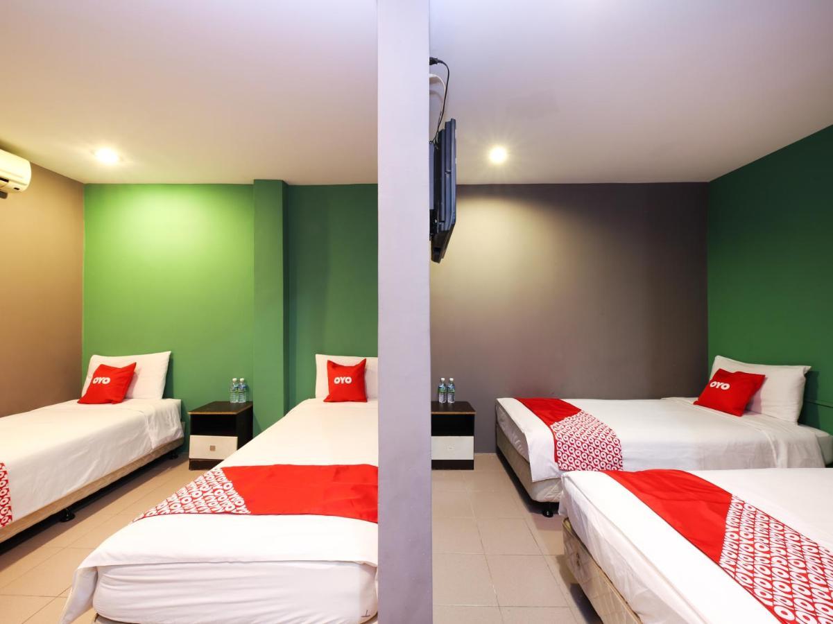 Oyo 89688 Alor Street Hotel Куала-Лумпур Экстерьер фото